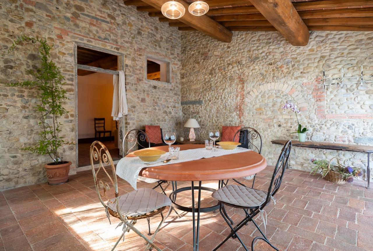 Podere Paglieri Apartments Монтеспертоли Экстерьер фото